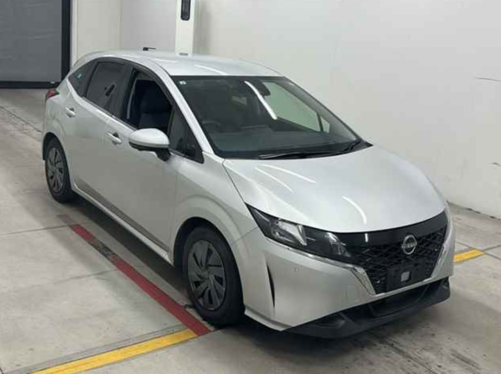 NISSAN из Японии